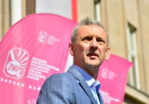Awantura o lody dla uczniów. Sławomir Broniarz nie wytrzymał