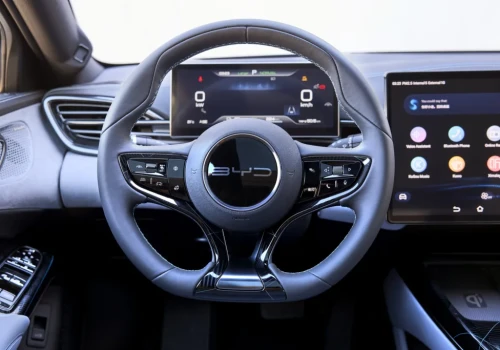 BYD wchodzi w erę autonomii. Prezentuje własny chip i bezprecedensową ochronę ADAS