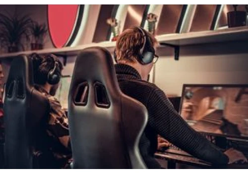 Naukowcy obalają mit. Gracze częściej wspierają równość i tolerancję