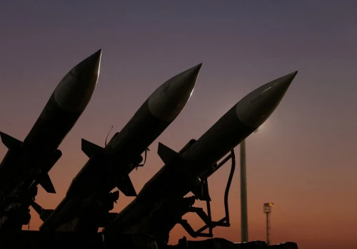 Iran wystrzelił siedem rakiet balistycznych. 