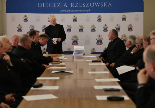 Roszady w Diecezji Rzeszowskiej. Ponad trzydziestu księży zmieni parafie