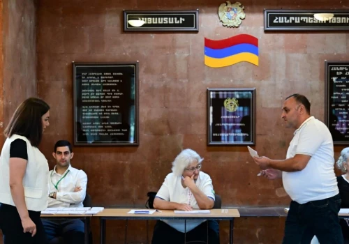Wybory parlamentarne w Armenii. Wynik może zdecydować o przyszłości kraju