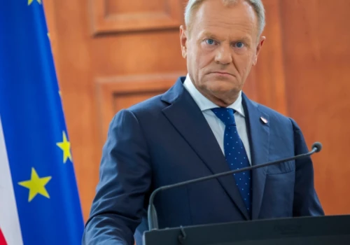 Seniorzy mogą zyskać nawet kilka tysięcy złotych pomocy. Jest jednak ważny warunek