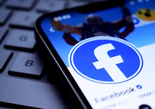 Jak wykorzystać Facebook do generowania leadów dla firmy?
