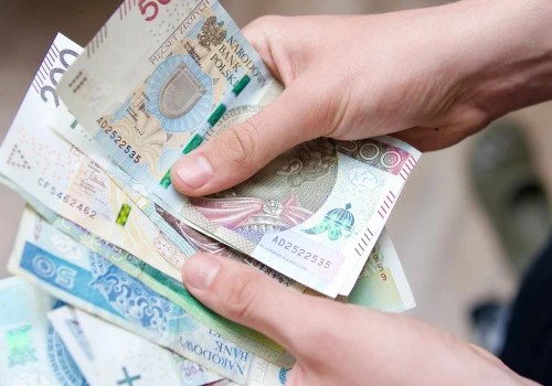 Praca od zaraz za nawet 11 tys. zł miesięcznie. Pracodawca już przyjmuje zgłoszenia