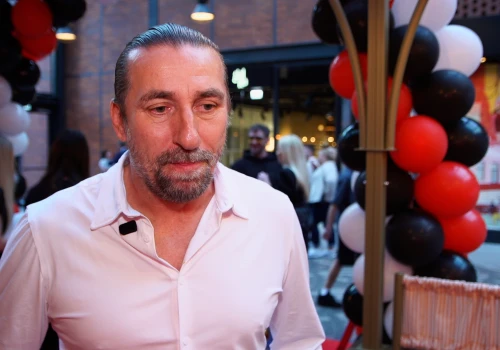 Tomasz Iwan: Trudno jest znaleźć restaurację z dobrym menu opartym na produktach ściąganych specjalnie z Włoch. Chętnie testuję więc nowe lokale