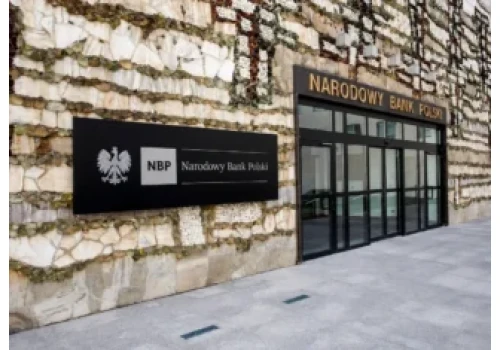 Kursy walut NBP. Złoty odrabia straty! Sprawdź, ile dziś zapłacisz za euro, dolara i franka 12 czerwca 2026