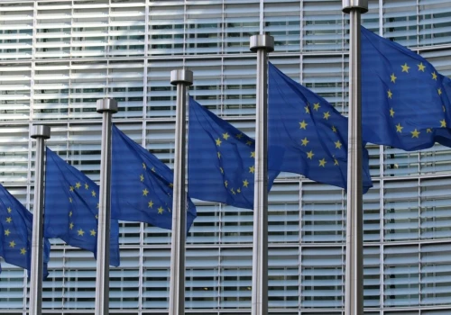 Setki milionów euro wsparcia dla rolników. UE reaguje na ceny nawozów
