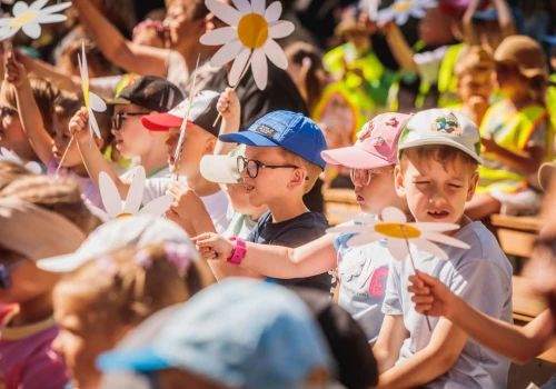 Seniorzy dla dzieci w amfiteatrze (ZDJĘCIA)