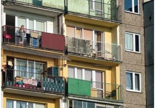 Zakazane na balkonie. Mandat to nawet kilkaset złotych