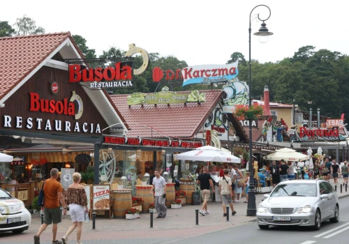 Zakazana w Japonii i we Włoszech, w Polsce to hit lata. Co kryje popularne danie nad Bałtykiem?