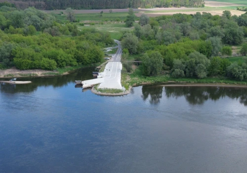 Prom nawet po przebudowie w czerwcu by nie wypłynął. Czy brnięcie w tą przeprawę jest gospodarne?