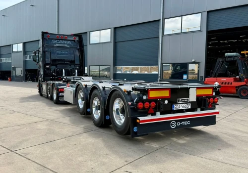 Atrakcyjny D-Tec dla Transport Popławski – kontenerowa flota nabiera kształtu