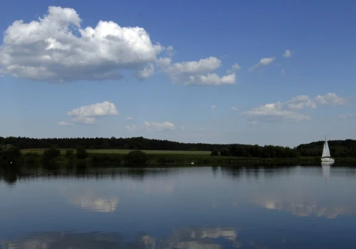 Zalew Koronowski zachwyca turystów. Spokojna alternatywa dla Bałtyku