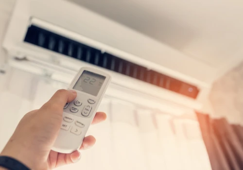 Zamontował klimatyzację, właśnie dostał rachunek. Tyle kosztuje godzina chłodzenia