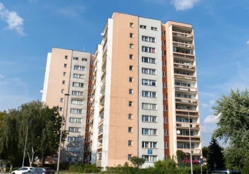 Nawet 1800 zł miesięcznie na mieszkanie. Można zapłacić czynsz lub ratę kredytu