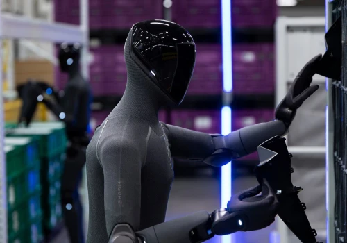 Bawarski koncern robi kolejny krok w stronę fabryk przyszłości. Humanoidalny robot zaczyna pracę w logistyce