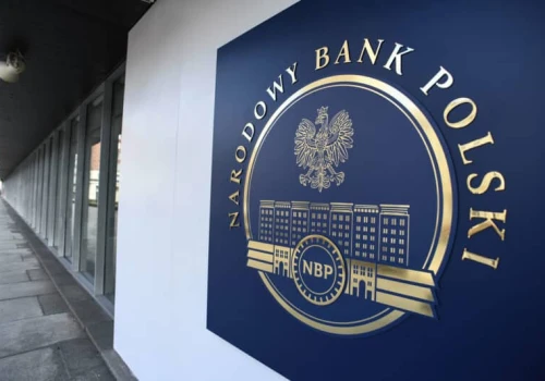 RPP prawdopodobnie utrzyma stopy procentowe. Koniec programu CPN zwiększa niepewność inflacyjną