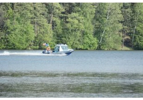 2 osoby utonęły w zbiornikach wodnych w Łódzkiem. Tragedia pod Sieradzem i w Strykowie