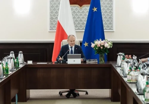 Tusk grozi dymisjami w Ministerstwie Zdrowia i NFZ. „Nie będę się wahał”