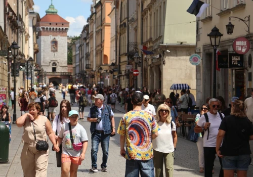 W tych polskich miastach zarabia się najlepiej. Różnica przekroczyła 3,6 tys. zł