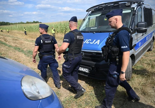 Policja: w 2025 r. kupiliśmy 3013 pojazdów o łącznej wartości 617 mln zł