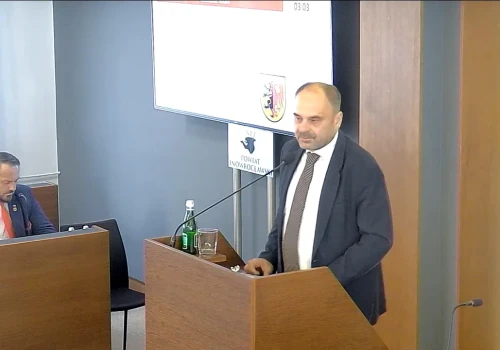 Wojewoda podważa wygaszenie mandatów radnych. Sprawa nie jest taka łatwa