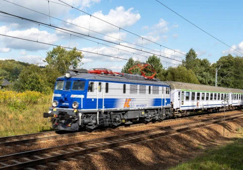 Ważna informacja dla pasażerów PKP Intercity. Na tej trasie pojawi się komunikacja zastępcza