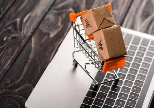 Nowe przepisy zmieniają e-commerce. Czy sprzedawcy wybiorą magazyny w UE?