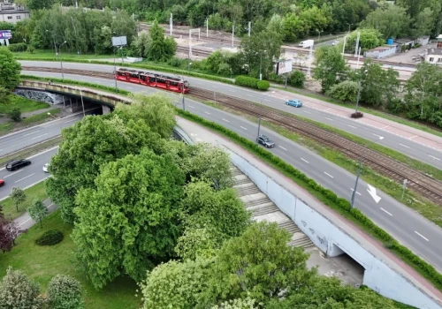 Wiadukt nad ul. Murckowską zostanie przebudowany. Miasto ma skorelować swoje prace z inwestycją kolejową