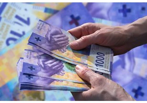 Ile kosztuje frank szwajcarski? Kurs franka do złotego PLN/CHF 13.07.2026