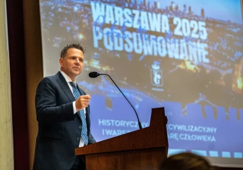 Nowe wiceprezydentki Warszawy. Trzaskowski powierzył zdrowie Izabeli Marcewicz-Jendrysik
