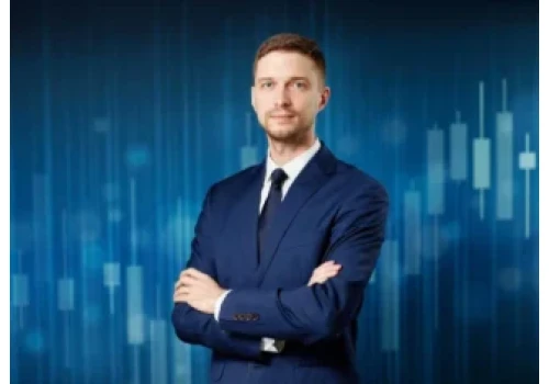 Benzyna tanieje o 12%, a Fed traci argument. Co dane PPI oznaczają dla Twoich oszczędności?