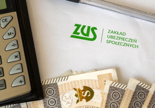 ZUS może wypłacać wyższą emeryturę. Wielu nie wie, że wystarczy złożyć wniosek