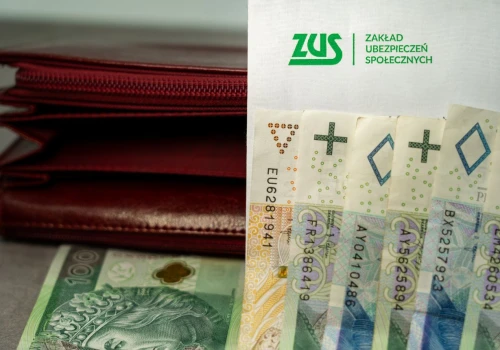 14-sta emerytura nie tylko dla emerytów. Kto może liczyć na dodatkowe pieniądze z ZUS?