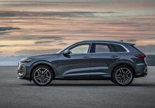 Kupili nowe Audi Q5 za ponad 200 tys. zł. Właściciele mają dość problemów z elektroniką