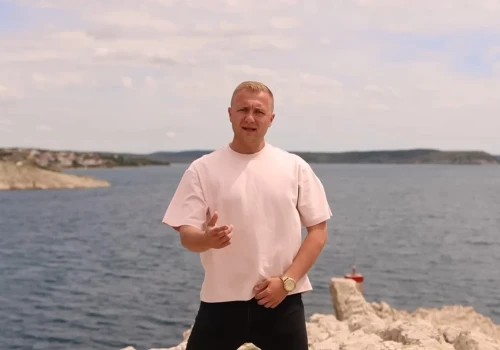 To nie był przypadek. Szymon Jankowski znalazł sposób na uwagę fanów