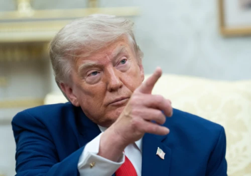 Trump zaostrza retorykę wobec Iranu. Mówi o uderzeniu w zapasy uranu