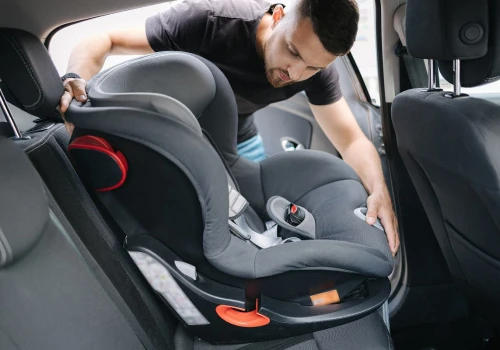 Czy można zamontować Isofix w starszym aucie? Jest jeden ważny haczyk