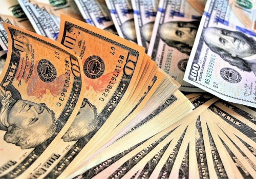 1,65 bln dolarów długu Big Tech poza bilansem. AI napędza nowe ryzyko