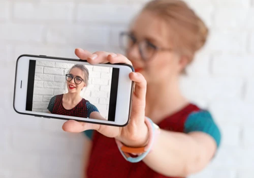 Jak zainstalować aplikację Zoom na telefonie?