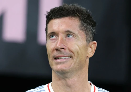 "Zdrada". W Hiszpanii aż huczy o Lewandowskim. Media ujawniają