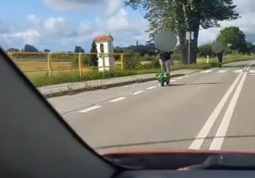 Hulajnogami po drodze wojewódzkiej 503