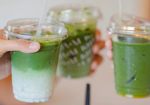 Rynek matcha zagrożony przez upały. Co można zrobić?