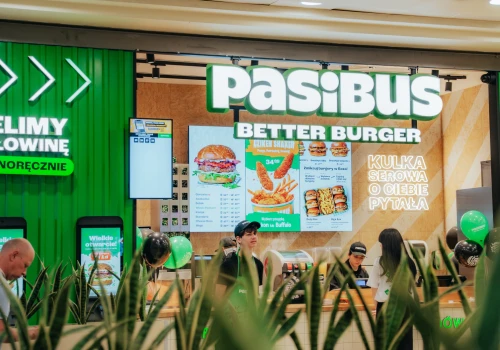 Kultowe burgery wchodzą na Sadybę. Lokal powstanie na 1. piętrze centrum