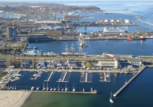 Port Gdynia przebuduje nabrzeża w kluczowym basenie portowym