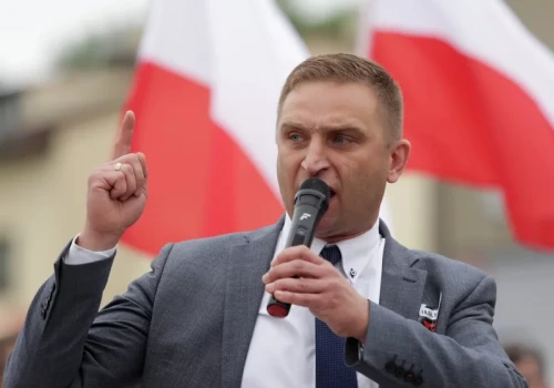Nazwano go „zadymiarzem”, interweniowała straż miejska. Prokuratura zdecydowała ws. Bąkiewicza