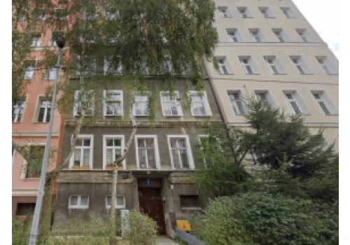Renowacja 160-letnich drzwi odkryła historię szczecińskiej kamienicy i podpis właściciela