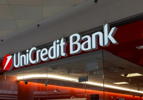 UniCredit przejmuje kontrolę nad Commerzbankiem. Pierwsze rozmowy