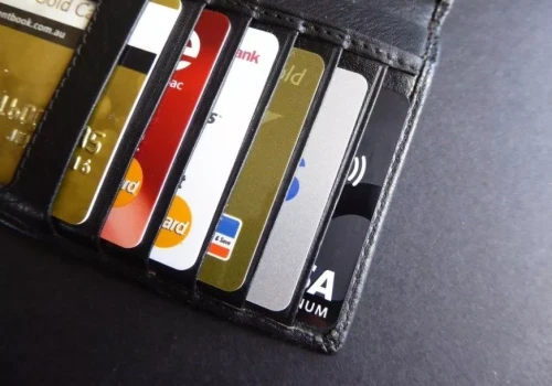 Mastercard nagradza codzienne płatności. Do wygrania iPhone 17 i wakacje
